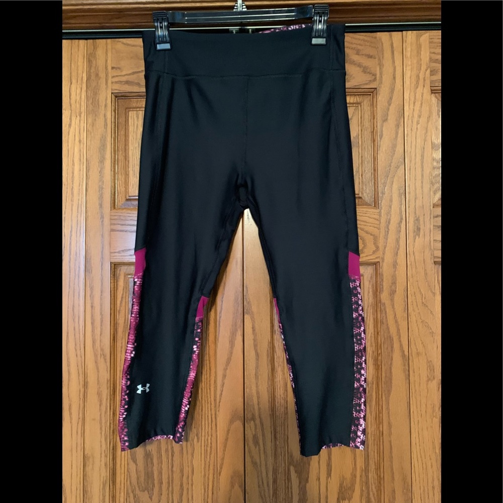 UNDER ARMOUR COMPRESSION CROPPED LEGGINGS